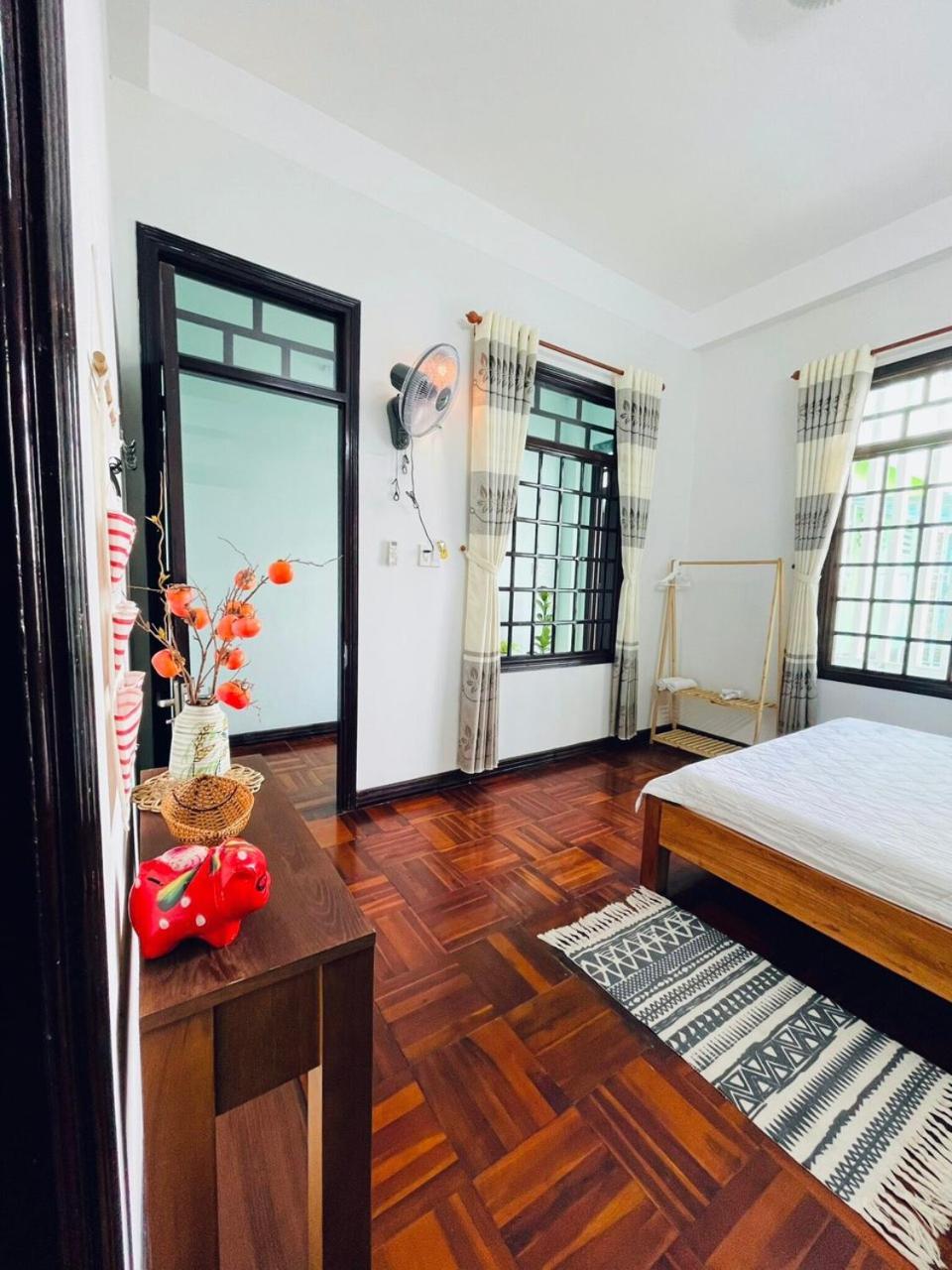 Nang Homestay Туихоа Экстерьер фото