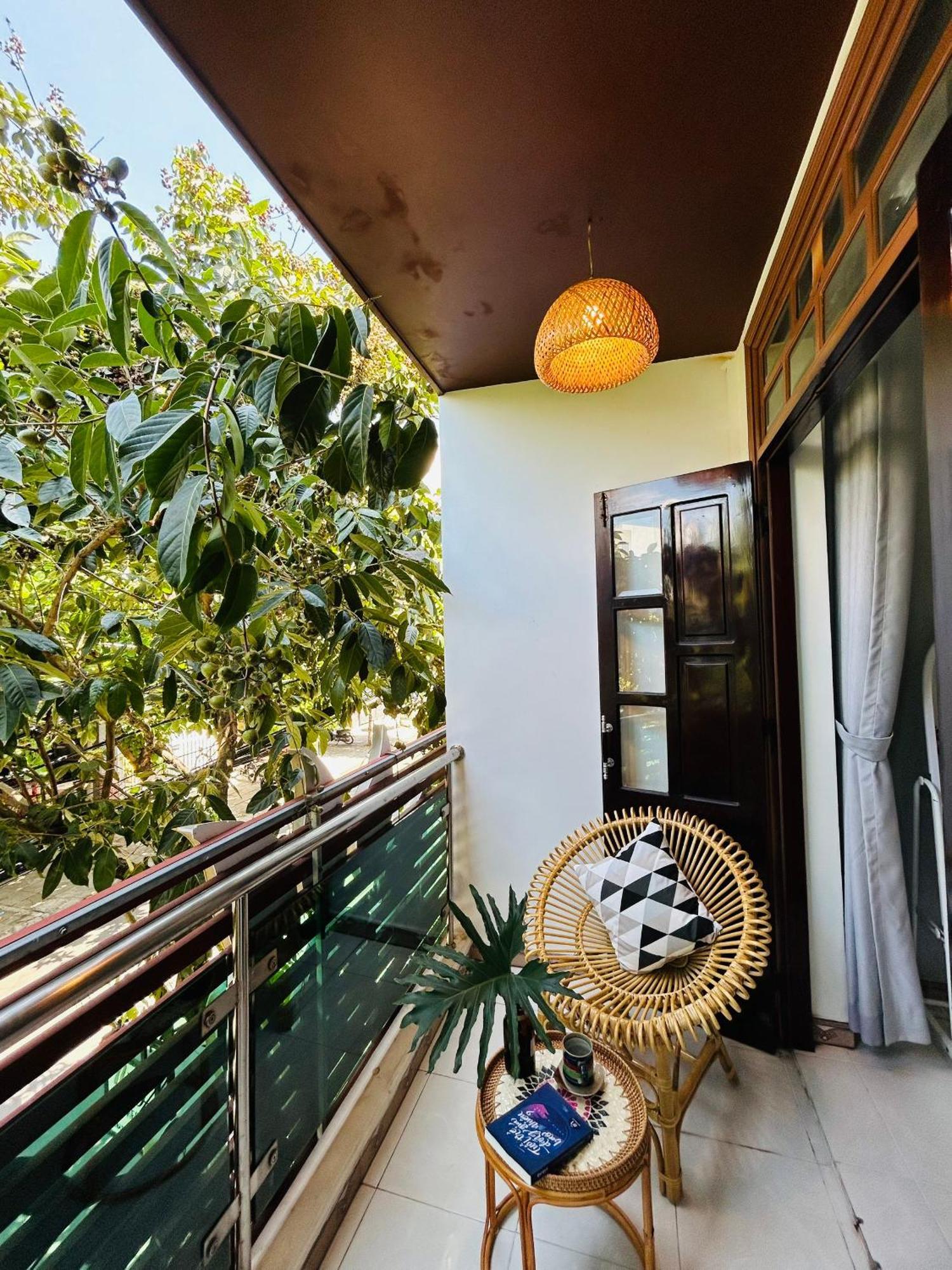 Nang Homestay Туихоа Экстерьер фото