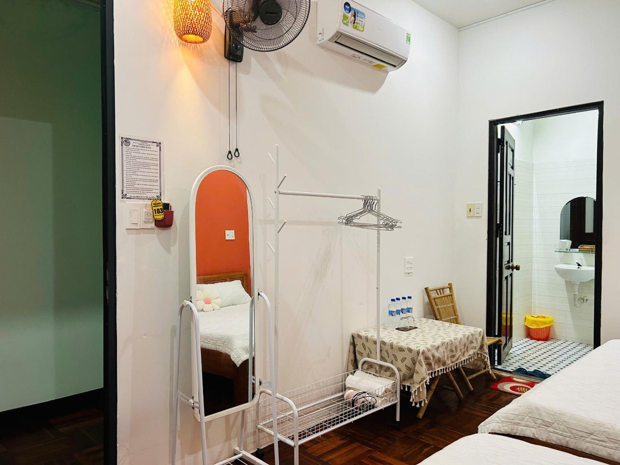 Nang Homestay Туихоа Экстерьер фото