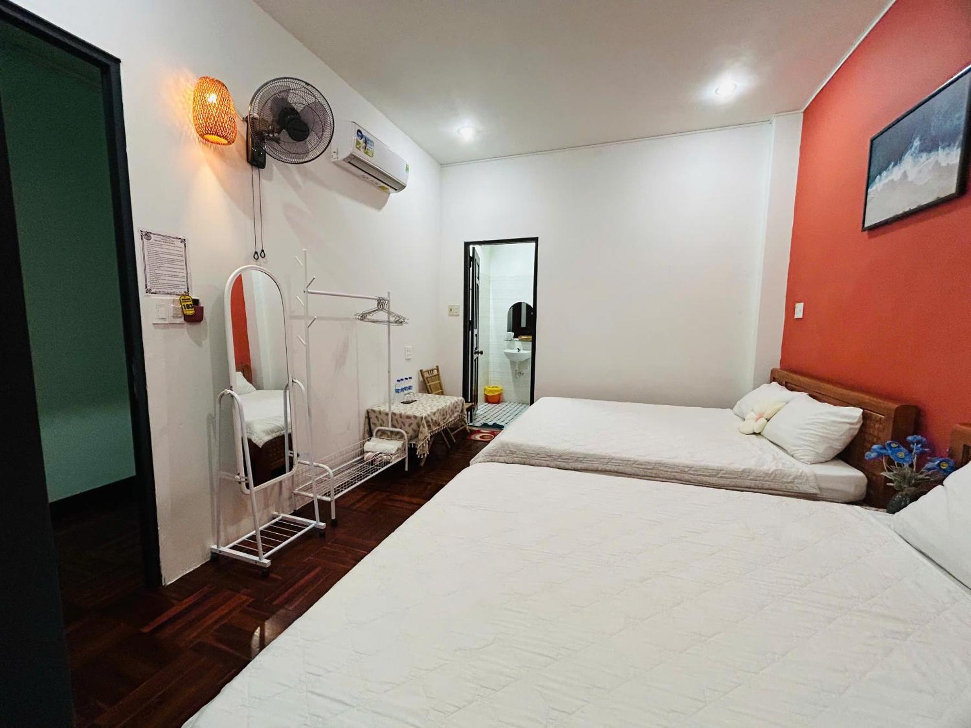 Nang Homestay Туихоа Экстерьер фото